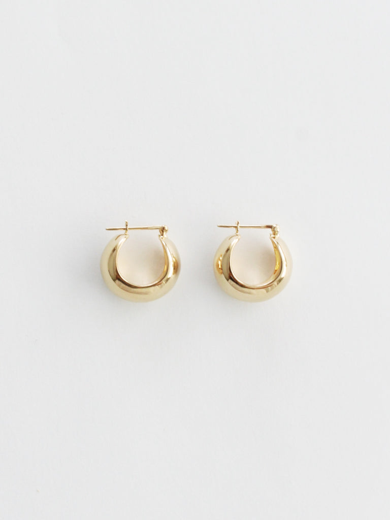 Nami earrings in gold- small