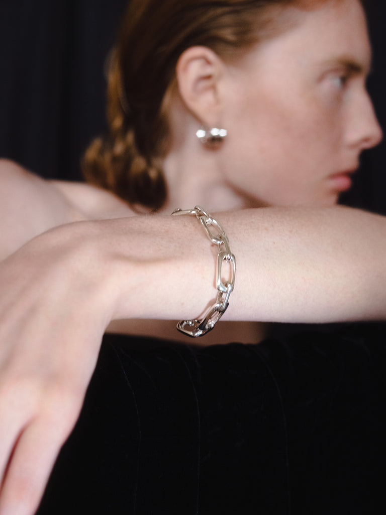 Gray chain bracelet
