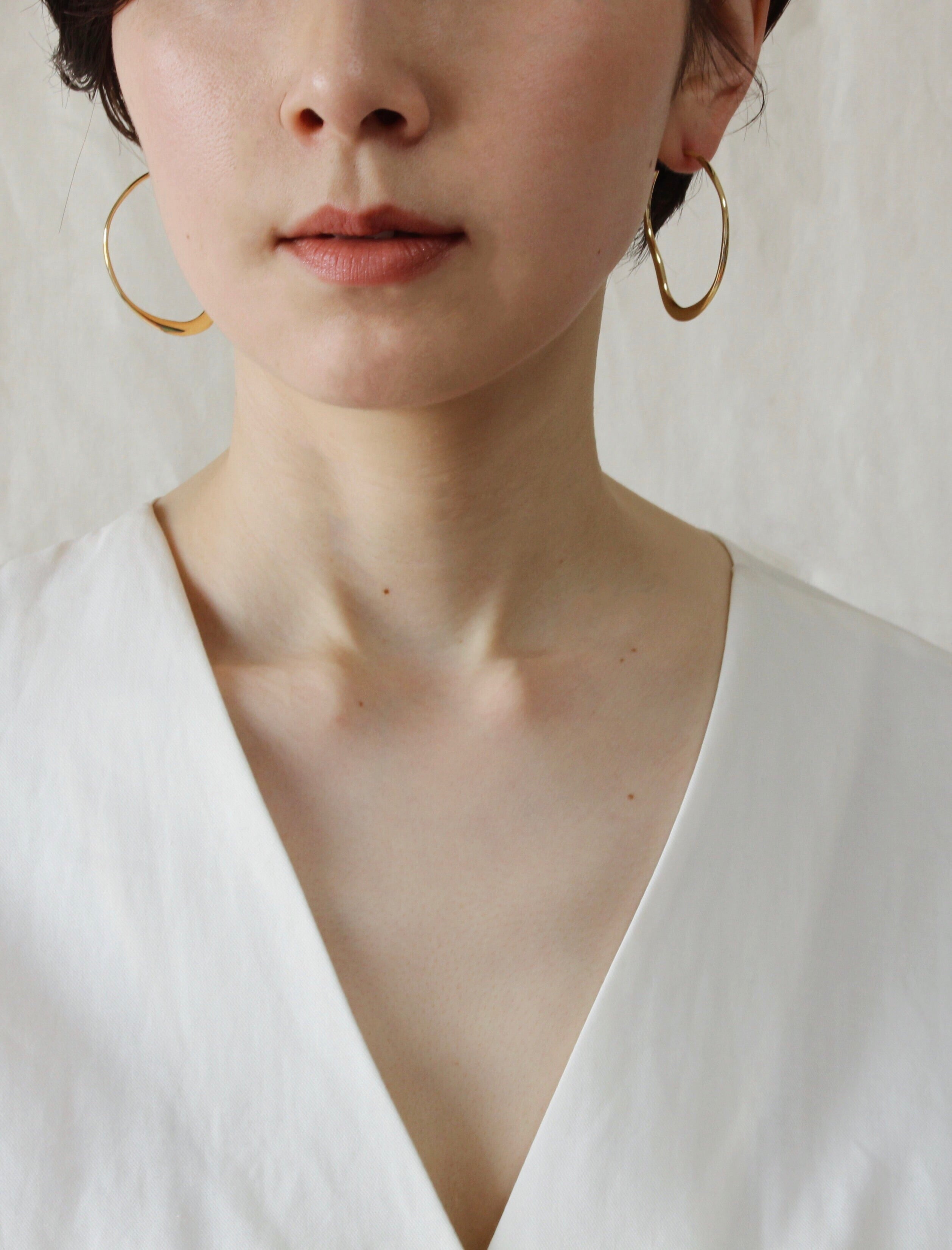 ミニマルデザイン Wave earrings ピアス- CALL MOON