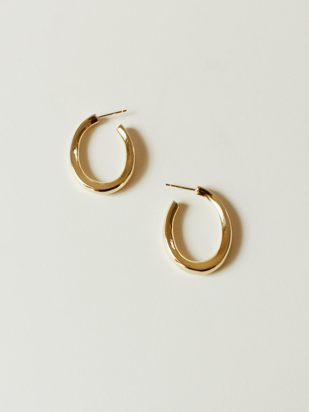 人気の激安販壳 CALLMOON waving earring ピアス フープピアス