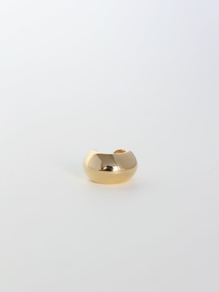 Nami ear cuff in gold - small