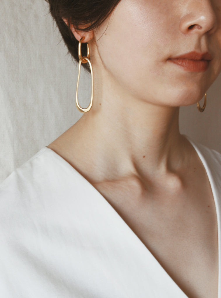 アシンメトリー ピアス　Asymmetrical earrings
