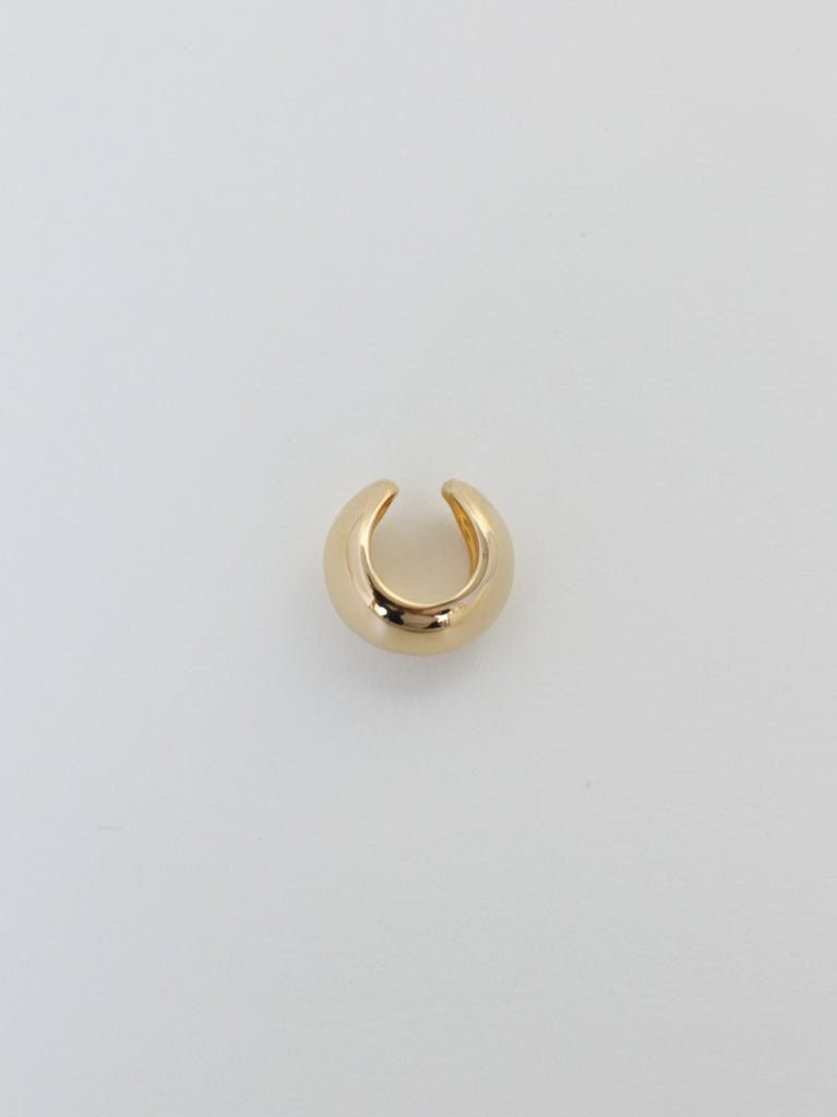 Nami ear cuff in gold - small